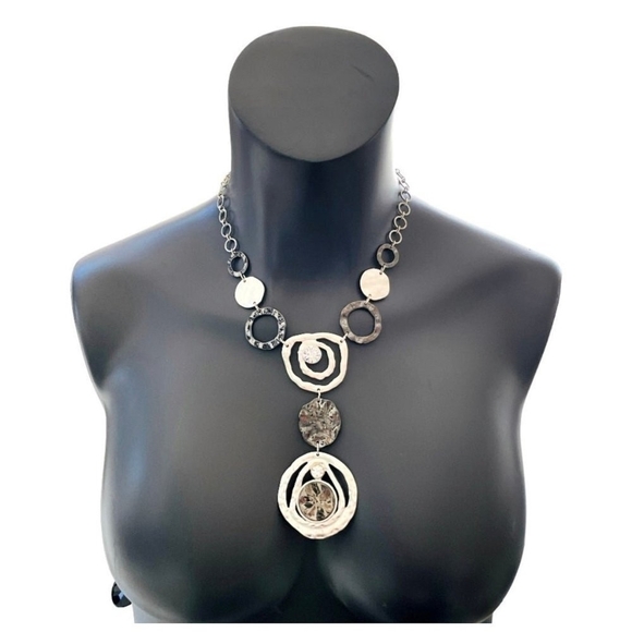 Vintage Silver Hammered Medallion Crystal Open Circle Y Style Statement Necklace - Picture 1 of 5